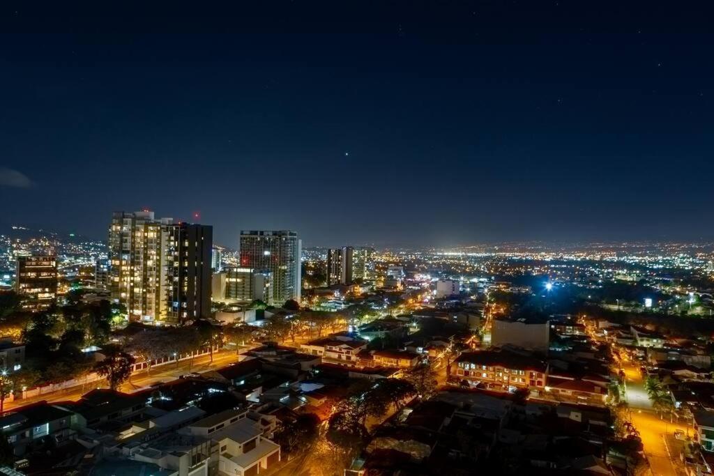 Rooftop Jacuzzi - 18Th Floor Apt City View Mata de Palo Exterior photo
